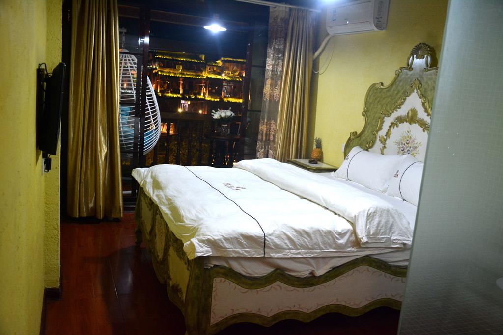 Fenghuang 1St Apartment Exterior foto