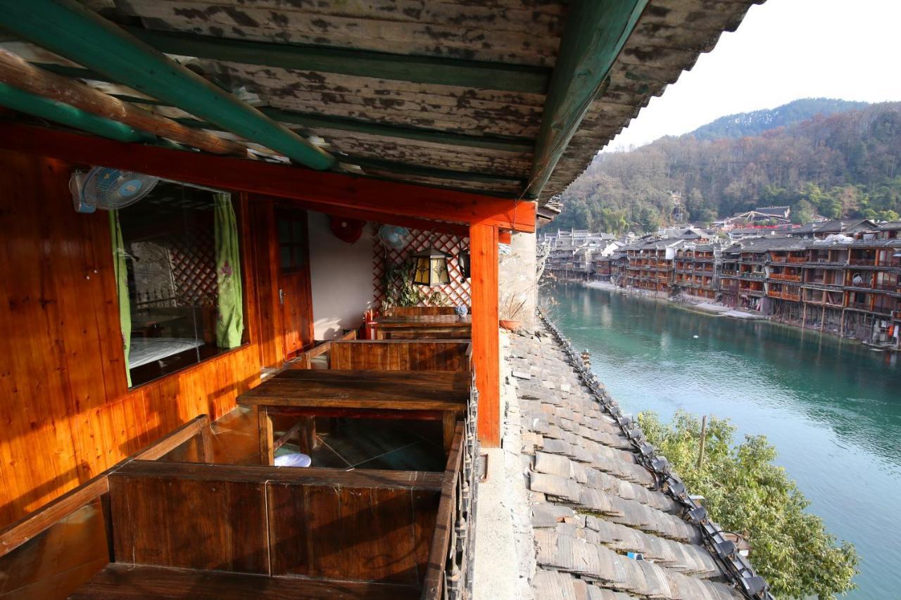 Fenghuang 1St Apartment Exterior foto